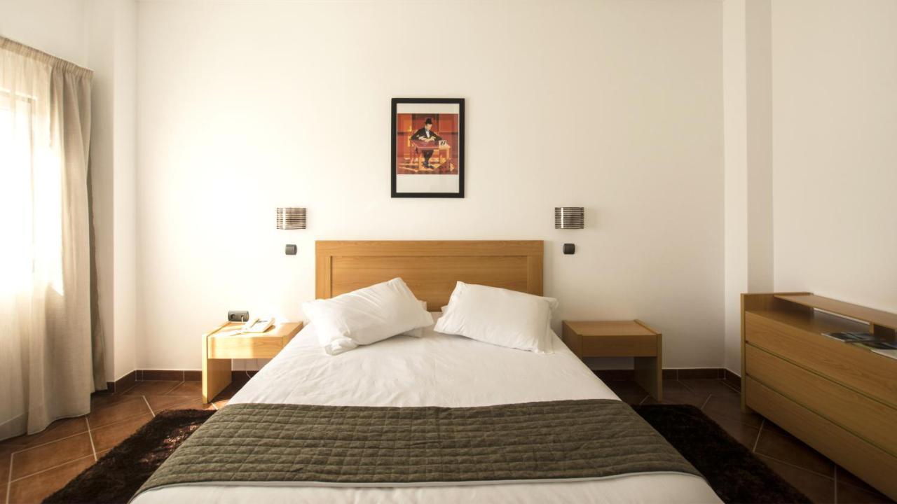 Hotel Santa Maria ヴィラ・ド・ポルト エクステリア 写真
